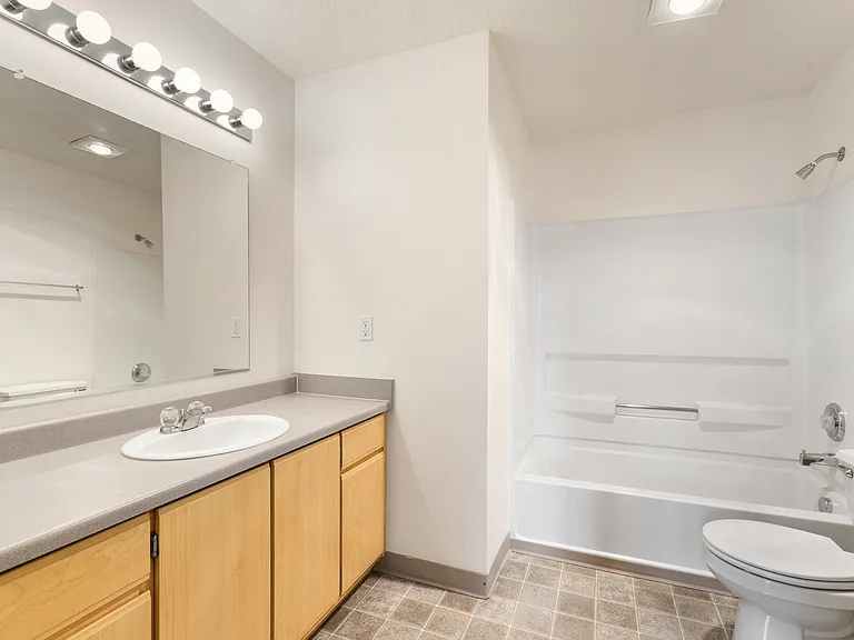 Boulder Apartments — Photo 26
