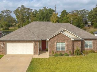 105 Lakeway Ln, Longview, TX 75604