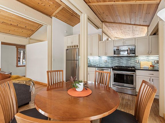 5th image of 12588 Bernese Ln