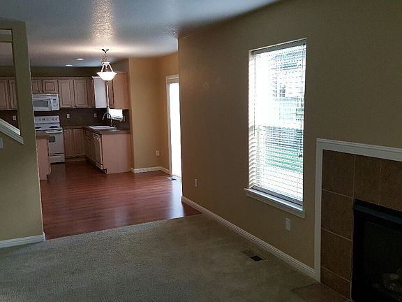 5th image of 4303 NE 94th St