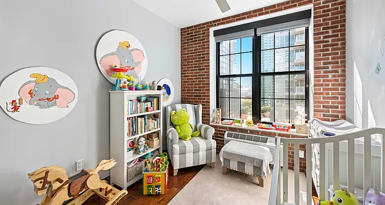 Sold by Nest Seekers International | media 10