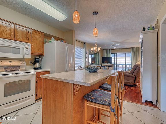4th image of 31 Ocean Isle West Boulevard #B3