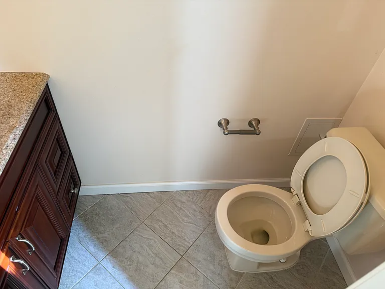 177 Irving Pl — Photo 22
