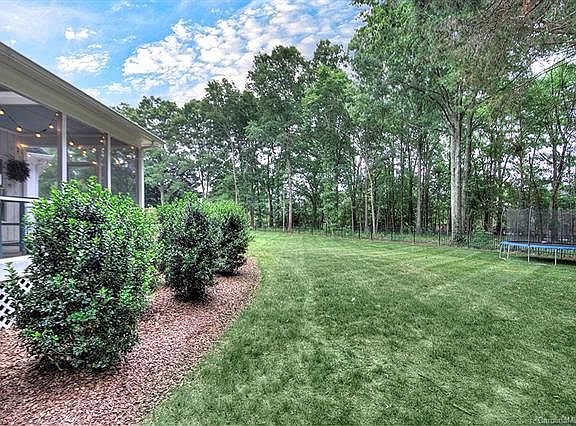 4th image of 5509 Providence Country Club Dr