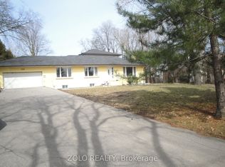 388 Centre St N #B2, Vaughan, ON L4J1G8