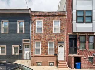 1915 Fernon St, Philadelphia, PA 19145
