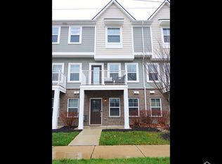 24033 Battelle Ave, Hazel Park, MI