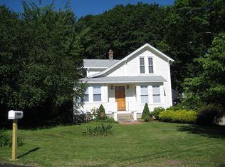 137 Noank Rd, Groton, CT 06355