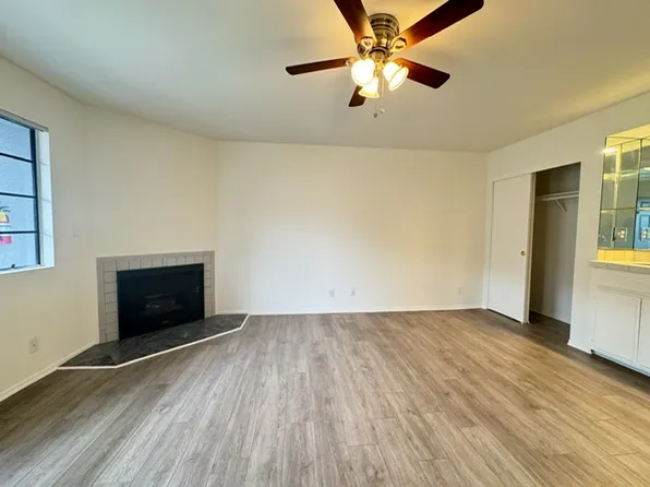 11723 Avon Way #202, Los Angeles, CA 90066