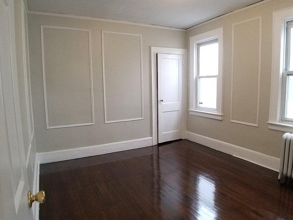 3rd image of 92 Grand Ave #0