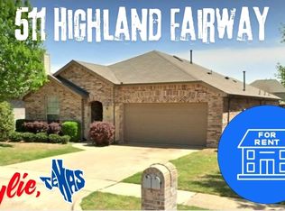 511 Highland Fairway Ln, Wylie, TX 75098