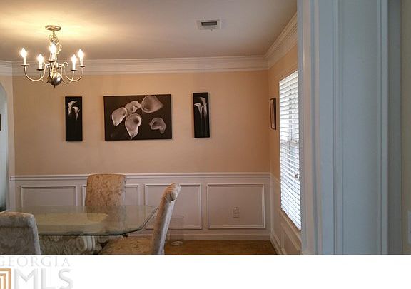 3rd image of 1720 Tuftstown Ct