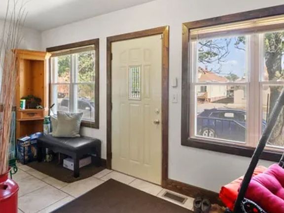 2nd image of 5024 Indianapolis Blvd