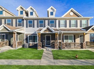 9165 Greenspire Dr #104, West Des Moines, IA 50265