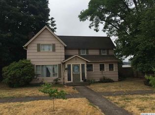 105 W Blakely Ave, Brownsville, OR 97327