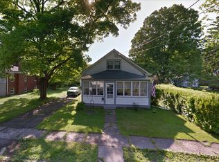 52 Arnett Rd, Rhinebeck, NY 12572