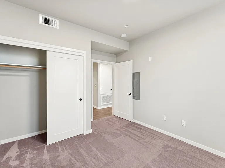 Centennial Gardens Apartments — Photo 25