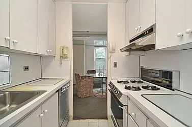 Sold by Delancey Realty Group