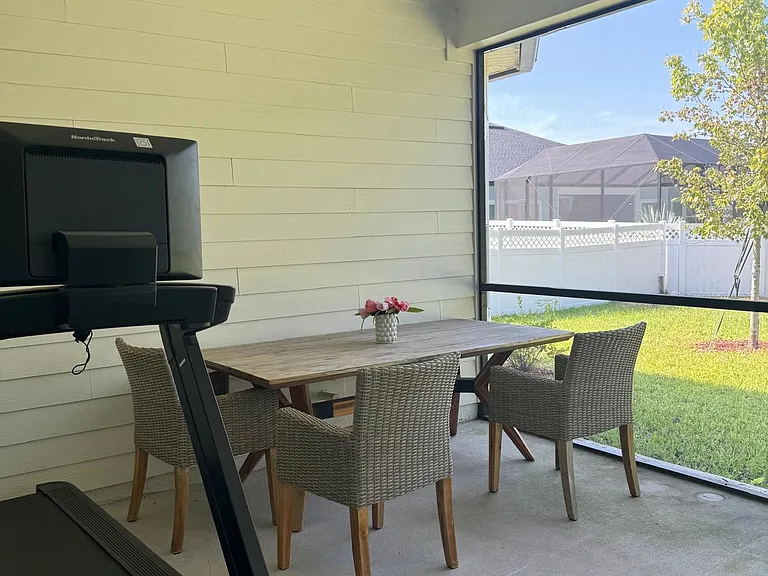 45 Trewin Cir — Photo 33