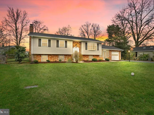 3903 Shadywood Ct, Jefferson, MD 21755