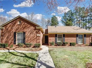 426 Neill Ridge Rd, Matthews, NC 28105