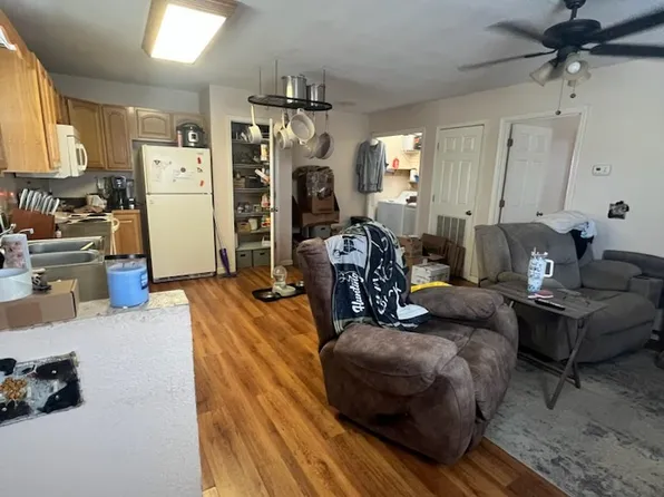 3351 Manis Rd #2, Sevierville, TN 37862