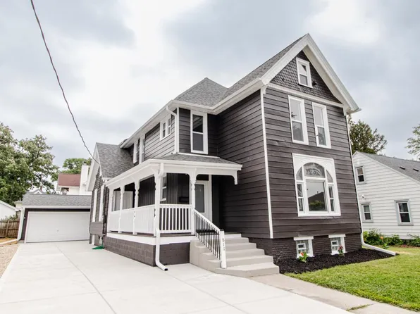 811 South 6th STREET, Watertown, WI 53094