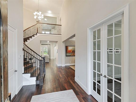 4th image of 75 Gildwood Pl