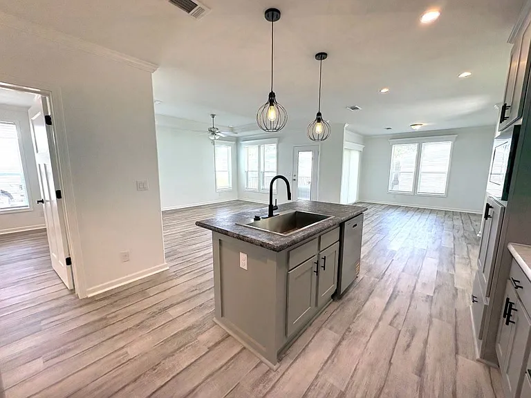 1057 Vervain Dr #1057E — Photo 15