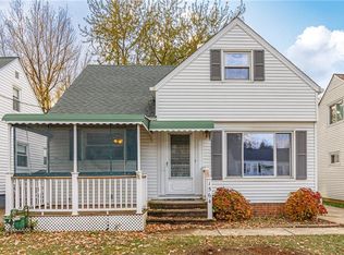 1564 Mapledale Rd, Wickliffe, OH 44092