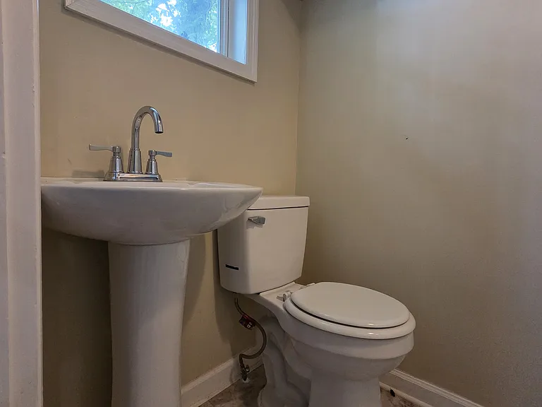 300 Old Mountain Rd — Photo 18