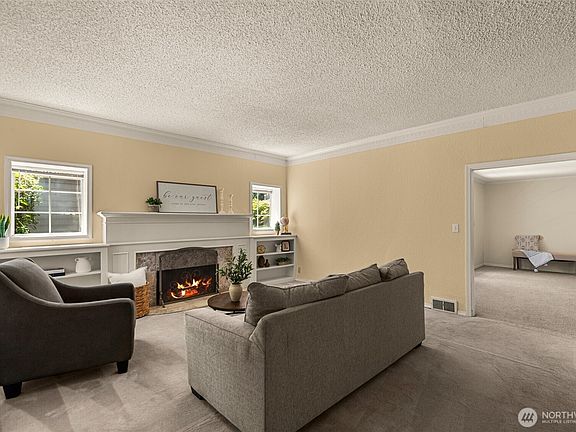 5th image of 3 Summercreek Place