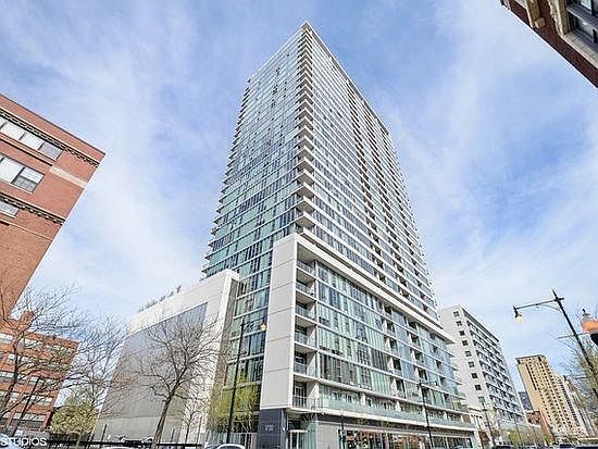 1st image of 1720 S Michigan Ave APT 1004