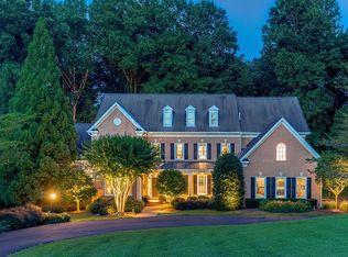 8891 Olson Ct, Mc Lean, VA 22102