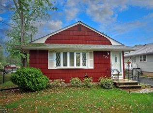 132 Linden St, Bridgewater, NJ 08807