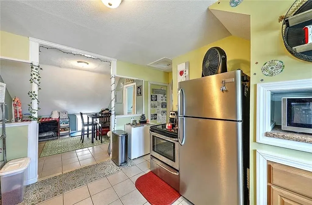 2 bed, 980 sqft, $1,625 — Photo 2