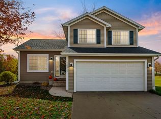 2935 Abbey Rd, Marion, IA 52302