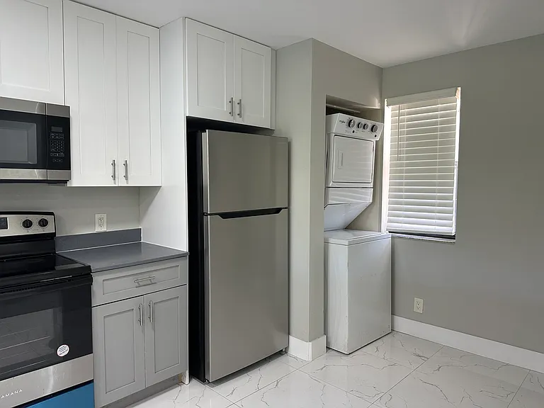 4881 Arjaro Dr #4881 — Photo 6