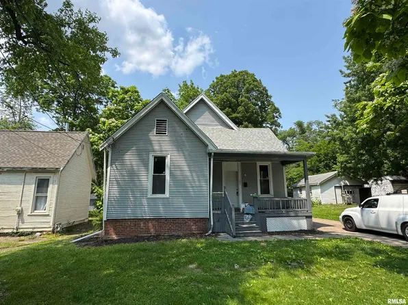 305 E Republic St, Peoria, IL 61603