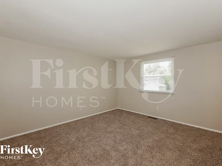 11415 Dunshire Dr — Photo 15