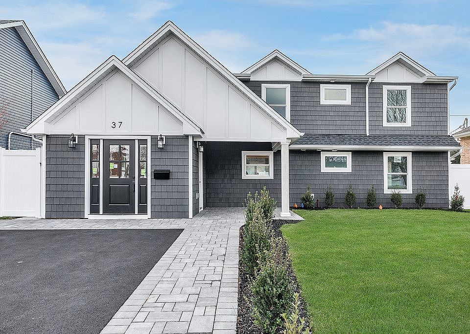 1st image of 37 Prince Ln