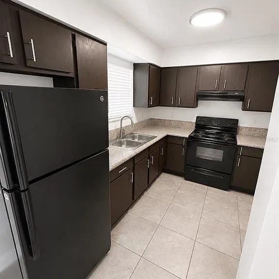1187-1187 Bentley Rd #1 — Photo 5
