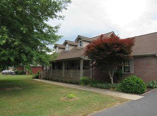 4031 Juanita Dr, Cookeville, TN 38506