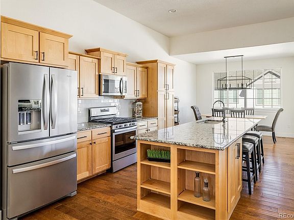 4th image of 1056 Mt Columbia Drive