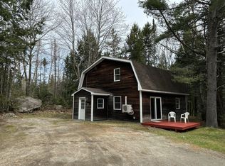 15 Eastbrook Rd, Franklin, ME 04634