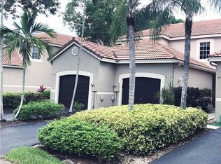 671 Talavera Rd, Fort Lauderdale, FL 33326
