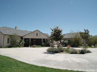 9243 Madison Ln, Agua Dulce, CA 91390