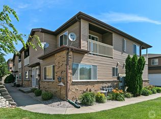 430 45th St UNIT 4, Kenosha, WI 53140