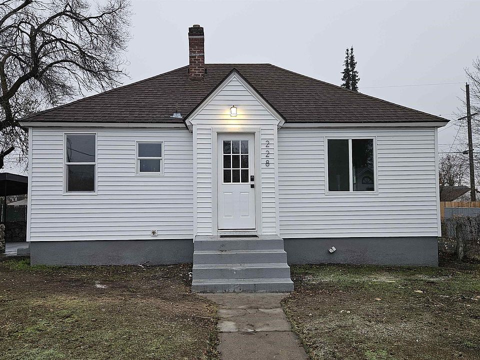 1st image of 228 E Garland Ave