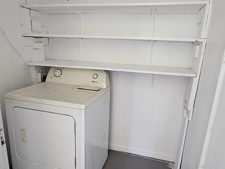 417 NE 17th Ave #103 — Photo 7
